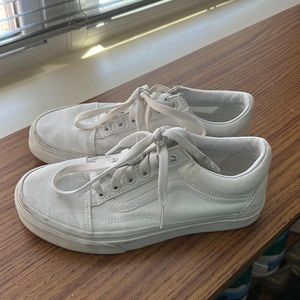 womens white vans